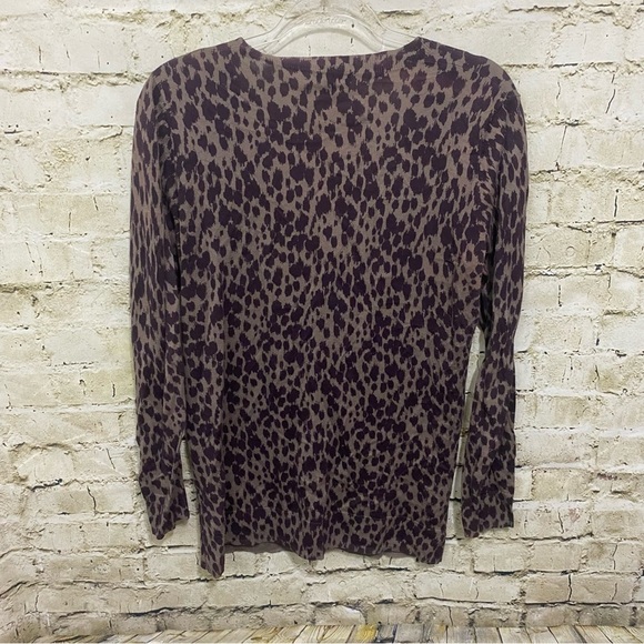 Gap Tan Purple Cheetah Print V Neck Thin Knit L/S Cardigan - Picture 3 of 5